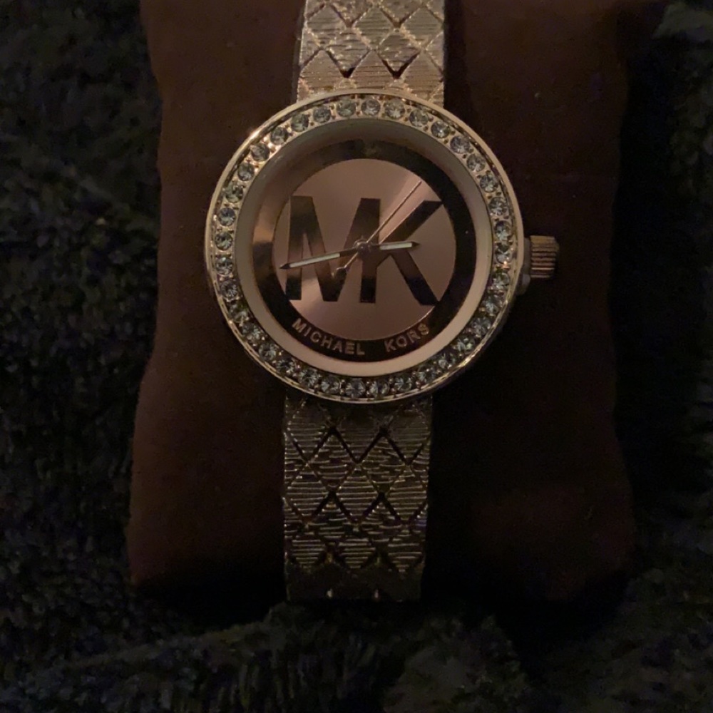 Mk Watch - Picture 6 of 6